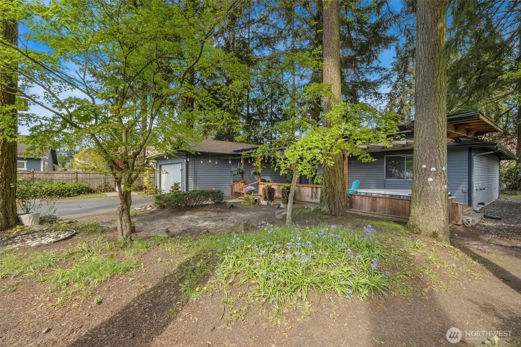 18320 Corliss Avenue N Shoreline WA 98133