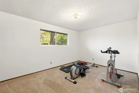 18320 Corliss Avenue N Shoreline WA 98133