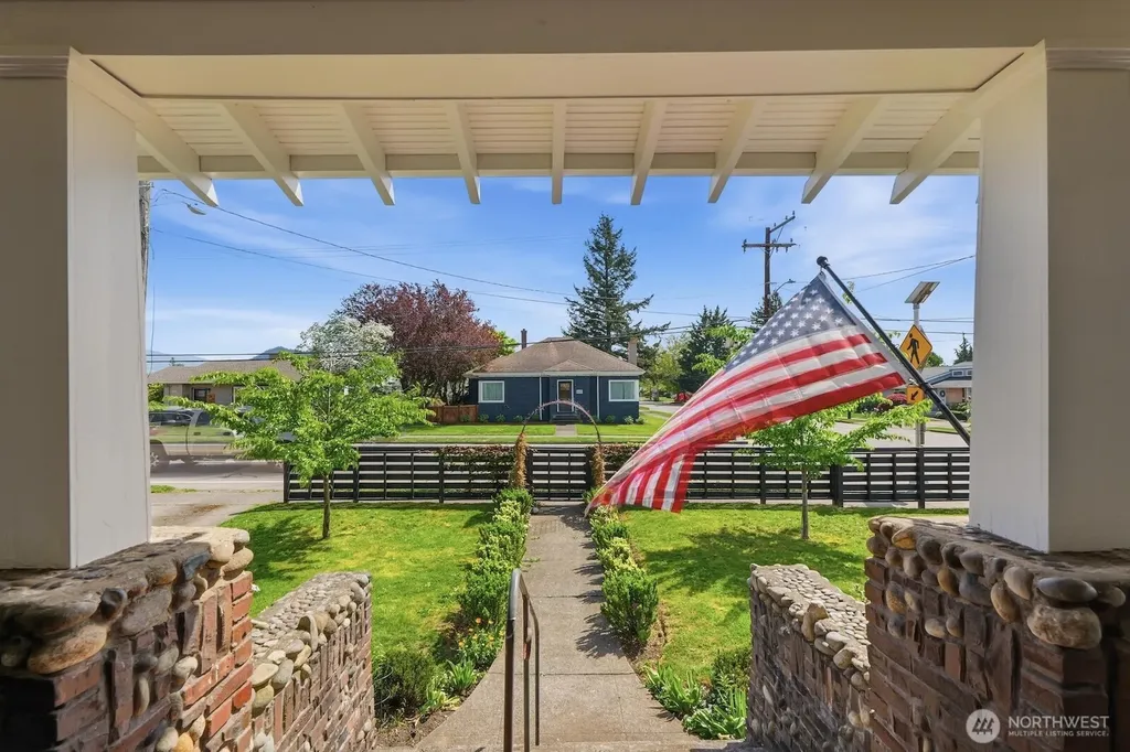 2249 Griffin Avenue Enumclaw WA 98022