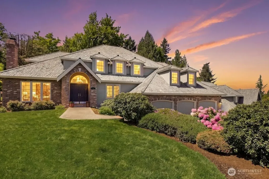 4649 225th Avenue SE Sammamish WA 98075