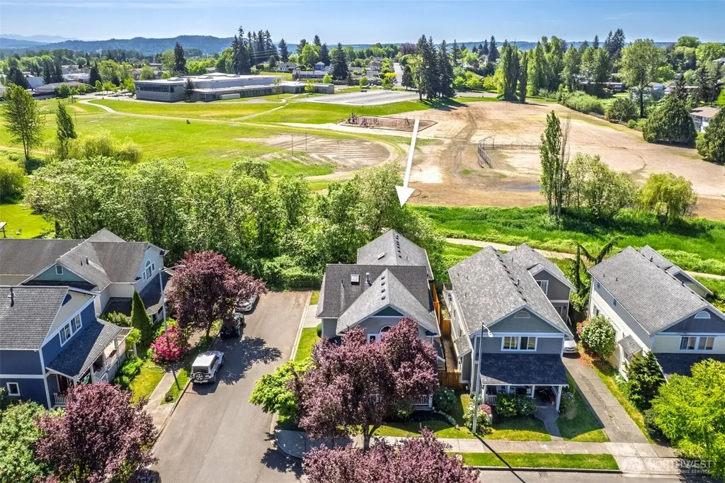 718 Glen Avenue Snohomish WA 98290