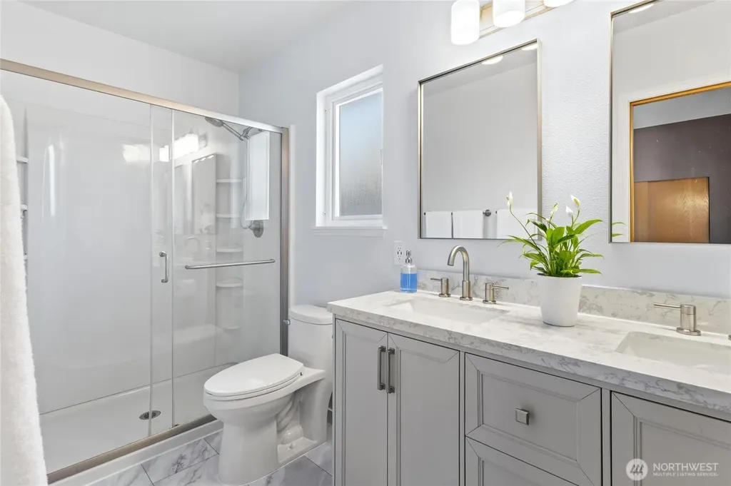 718 Glen Avenue Snohomish WA 98290