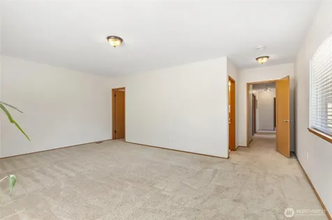 718 Glen Avenue Snohomish WA 98290