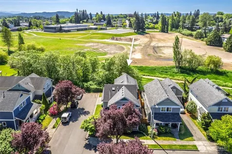 718 Glen Avenue Snohomish WA 98290