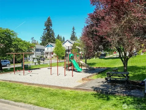 718 Glen Avenue Snohomish WA 98290
