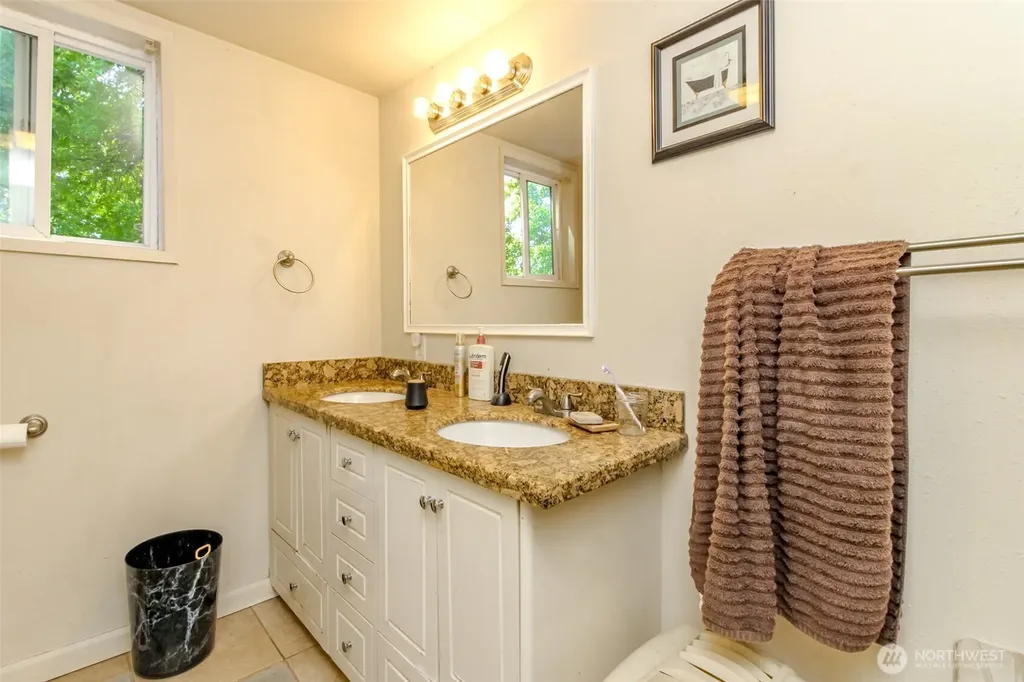 3107 C Street SE Auburn WA 98002