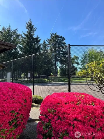 10628 Glen Acres Dr S Seattle WA 98168