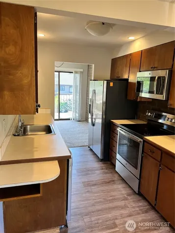 10628 Glen Acres Dr S Seattle WA 98168