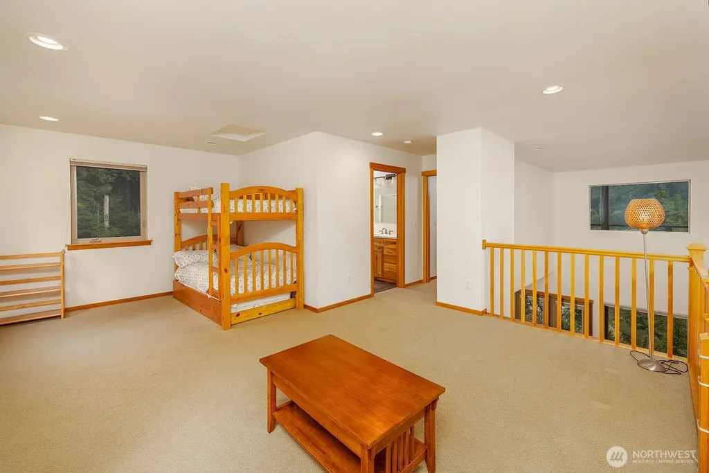 33006 Deer Park Lane Mount Vernon WA 98274