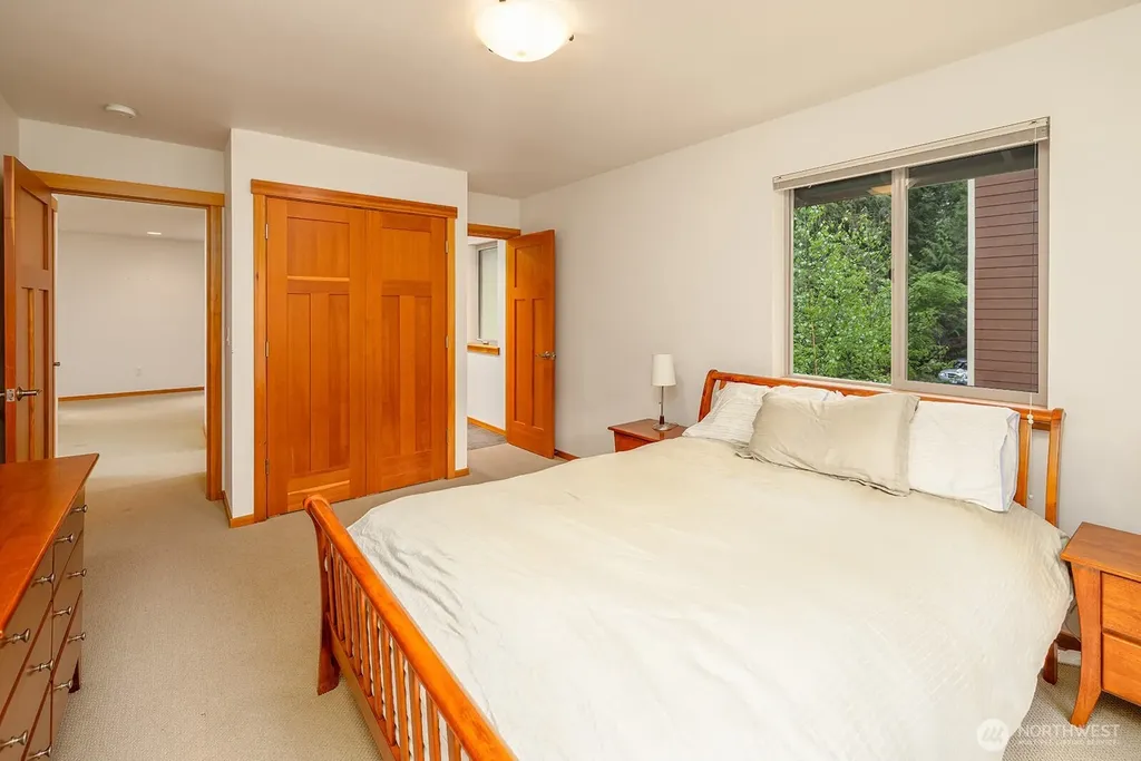 33006 Deer Park Lane Mount Vernon WA 98274