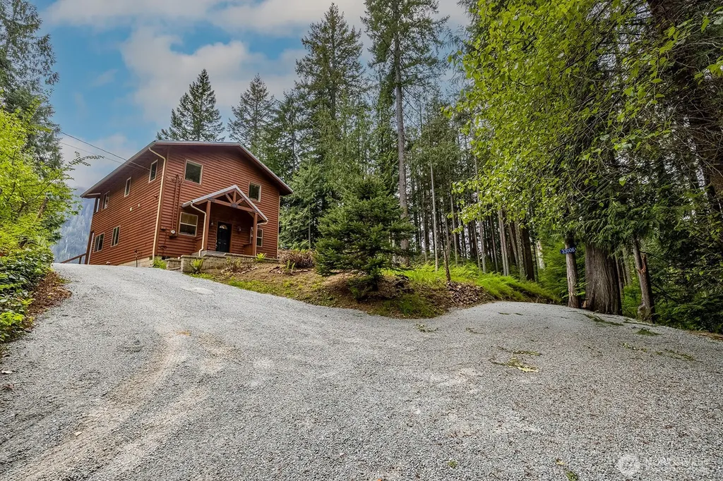 33006 Deer Park Lane Mount Vernon WA 98274