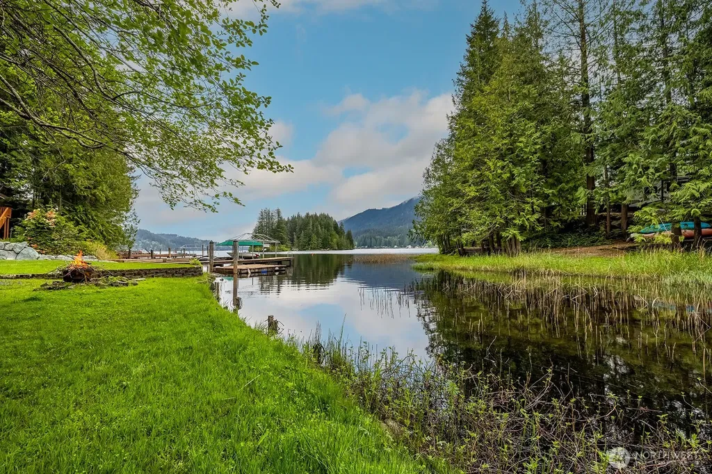 33006 Deer Park Lane Mount Vernon WA 98274