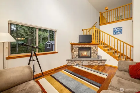 33006 Deer Park Lane Mount Vernon WA 98274