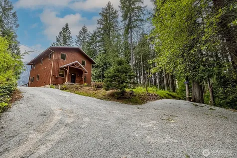 33006 Deer Park Lane Mount Vernon WA 98274