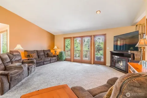 4607 44th Avenue E Tacoma WA 98443