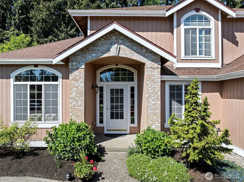 3804 17th Ave. Ct. NW Gig Harbor WA 98335