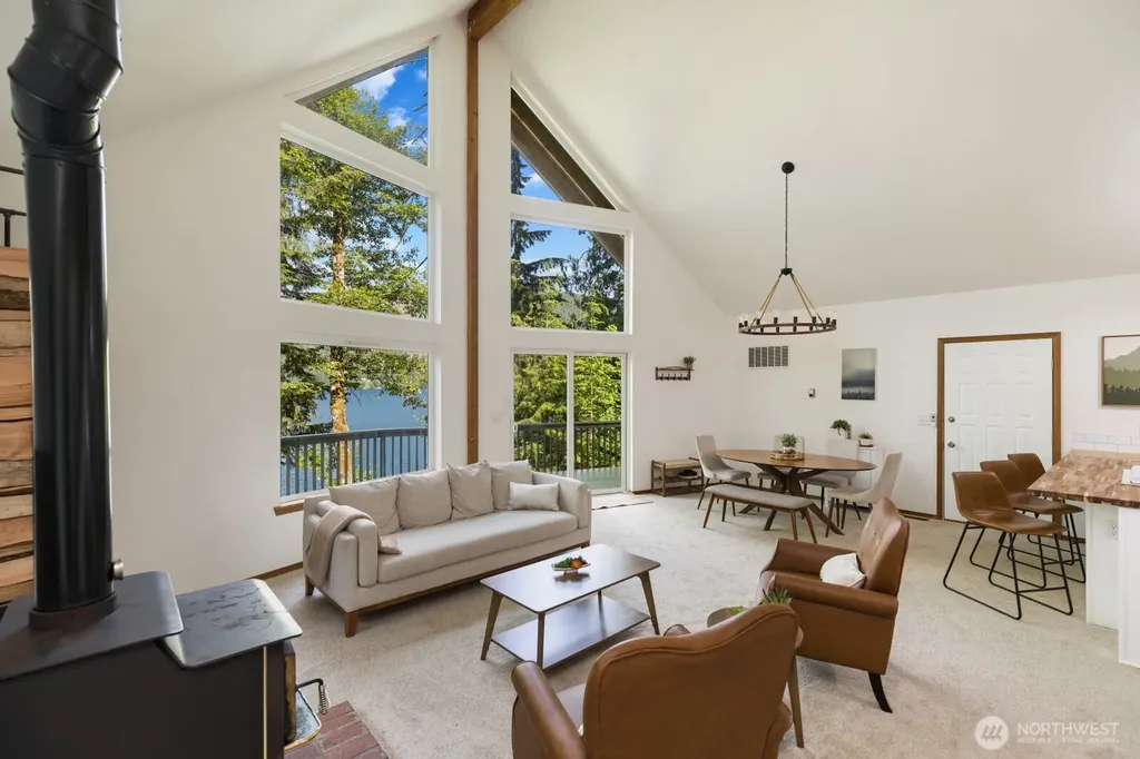 1620 W Cushman Ridge Road Hoodsport WA 98563