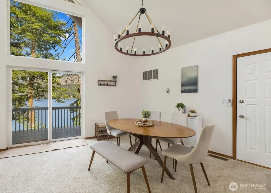 1620 W Cushman Ridge Road Hoodsport WA 98563