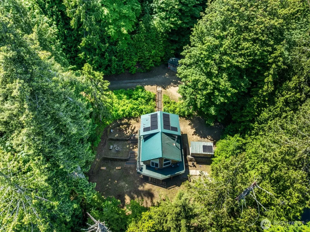 1620 W Cushman Ridge Road Hoodsport WA 98563