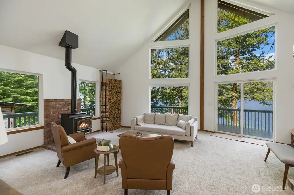 1620 W Cushman Ridge Road Hoodsport WA 98563