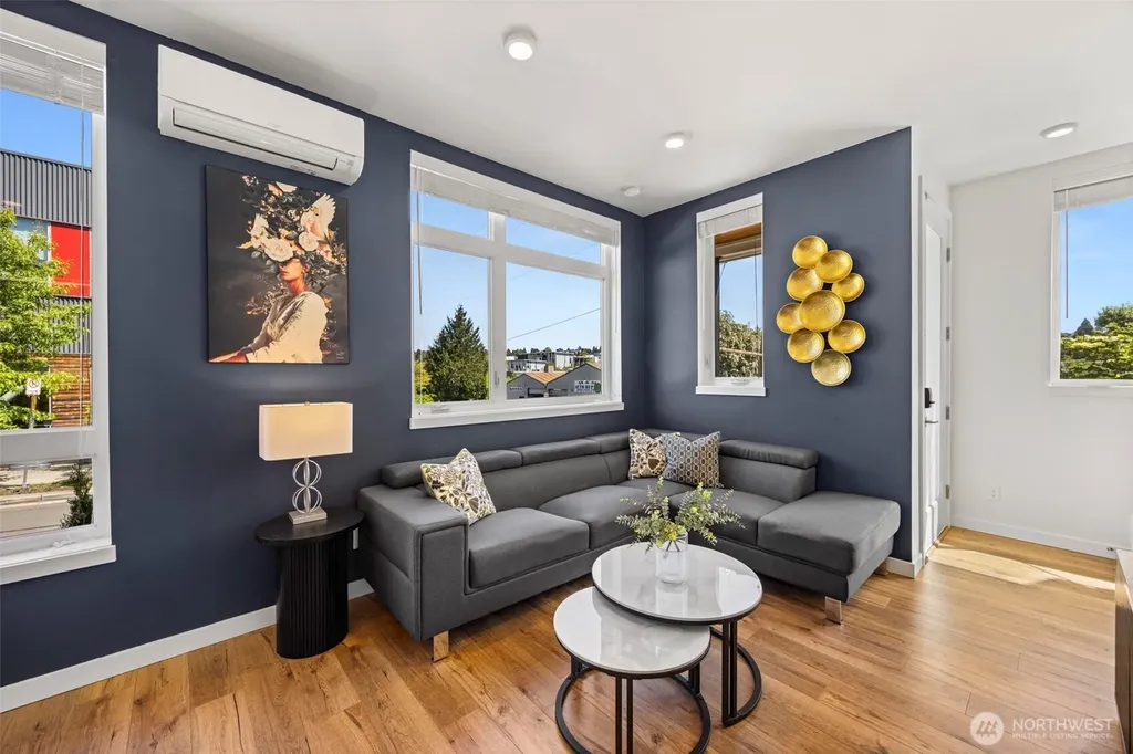 2203 22nd Avenue S Seattle WA 98144