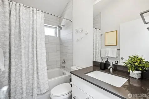 2203 22nd Avenue S Seattle WA 98144