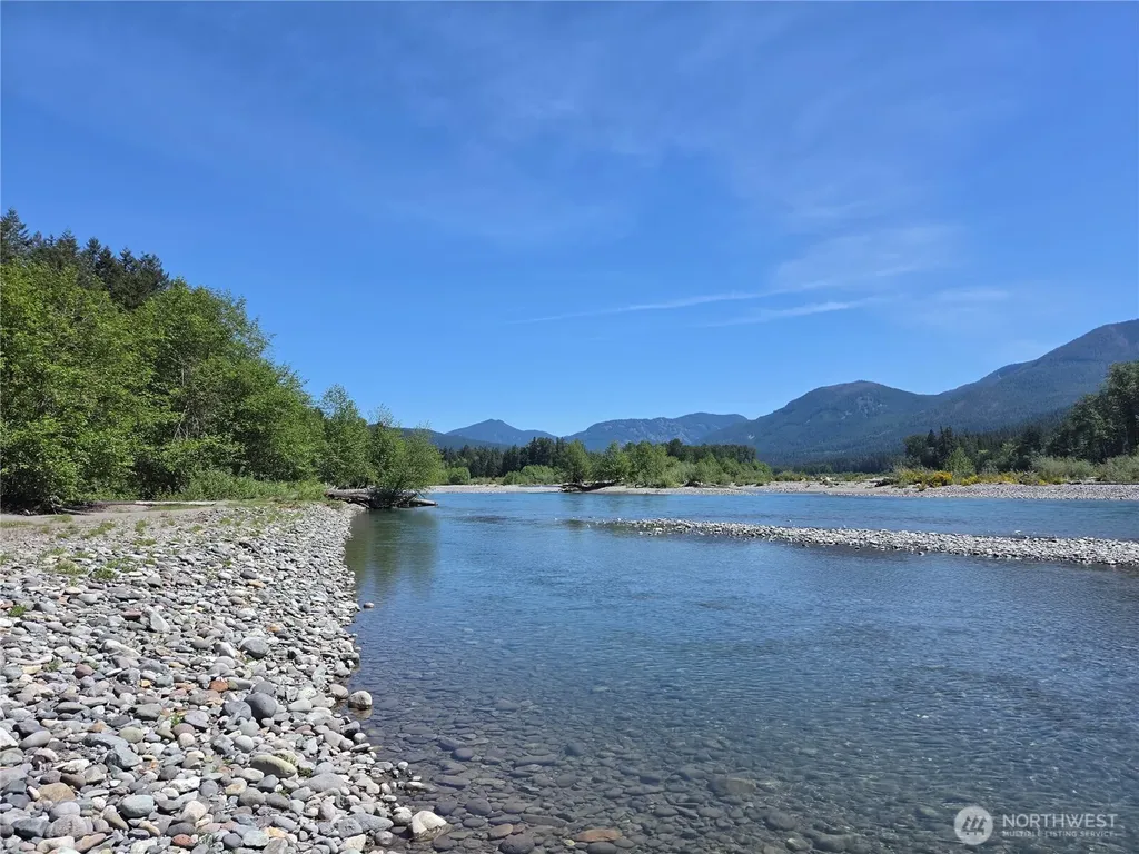 127 Campfire Lane Packwood WA 98361