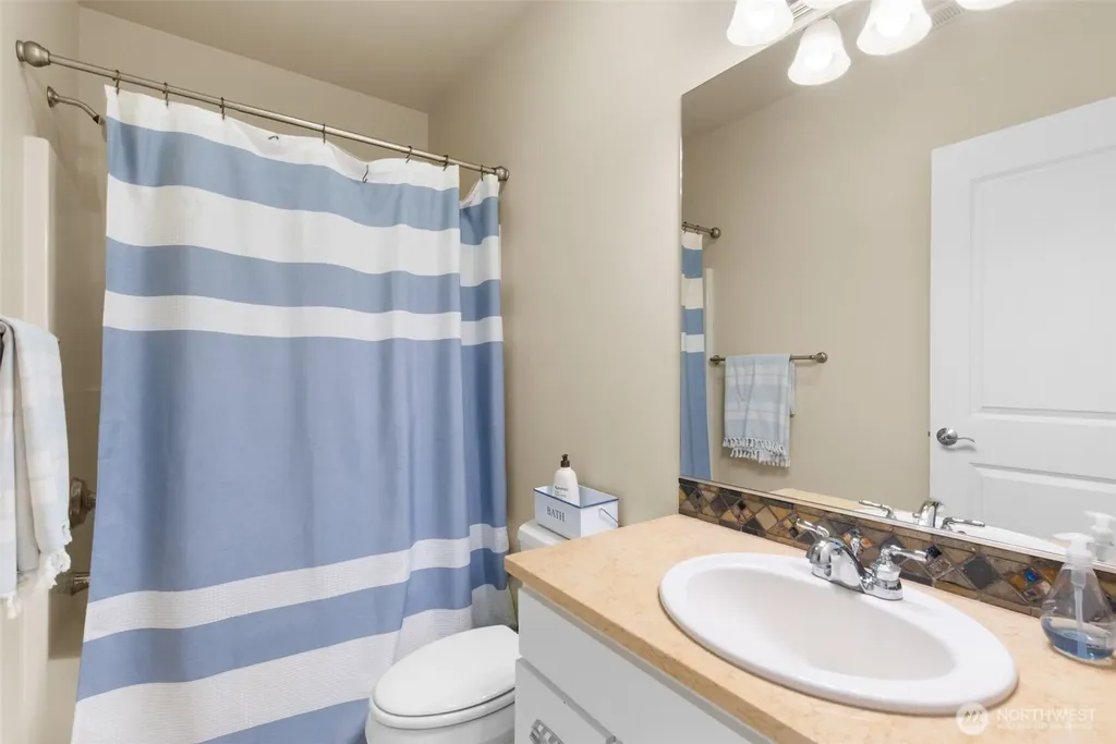 9234 Canyon Drive NW Quincy WA 98848