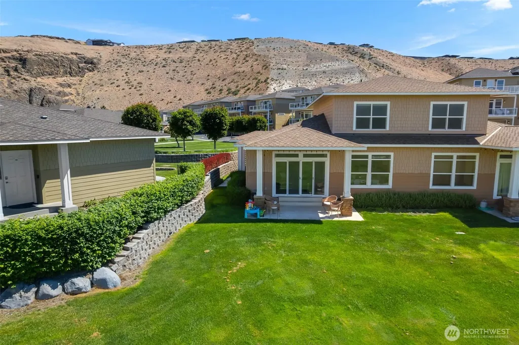 9234 Canyon Drive NW Quincy WA 98848