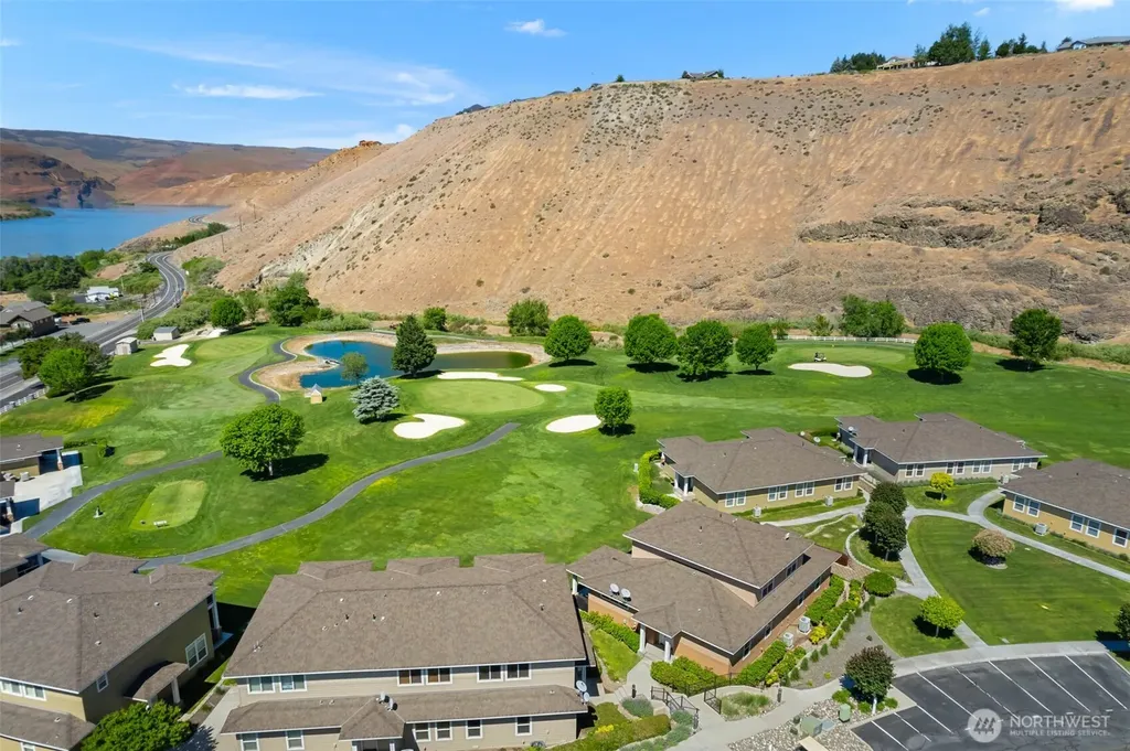 9234 Canyon Drive NW Quincy WA 98848