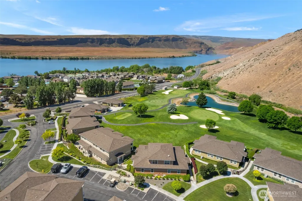 9234 Canyon Drive NW Quincy WA 98848