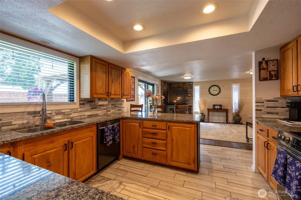 137 Sunnyside Drive Centralia WA 98531