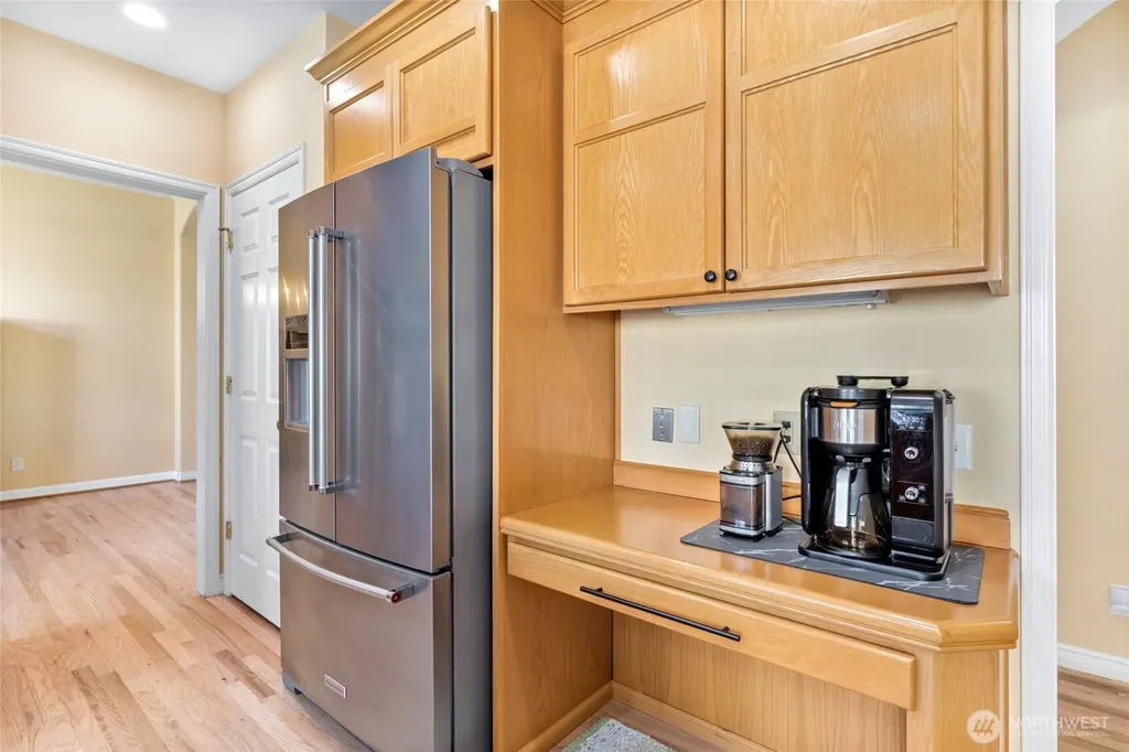 8012 NE 151st Court Kenmore WA 98028
