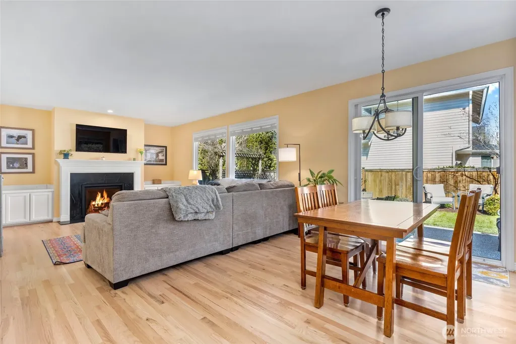 8012 NE 151st Court Kenmore WA 98028
