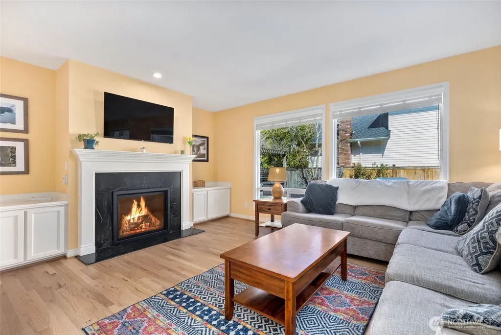 8012 NE 151st Court Kenmore WA 98028