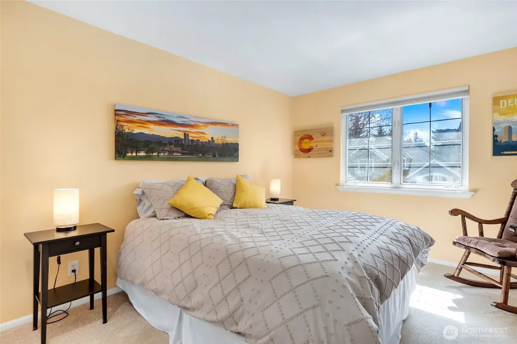8012 NE 151st Court Kenmore WA 98028