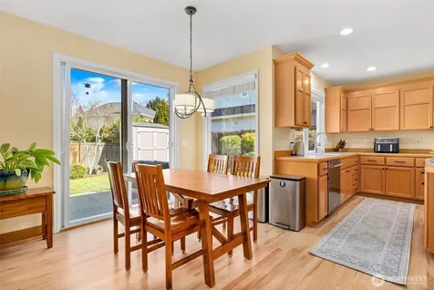 8012 NE 151st Court Kenmore WA 98028