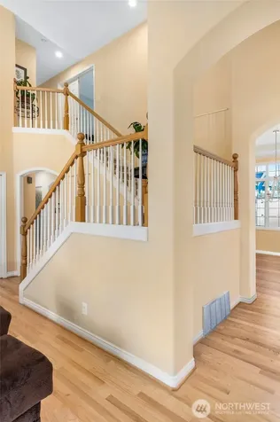 8012 NE 151st Court Kenmore WA 98028
