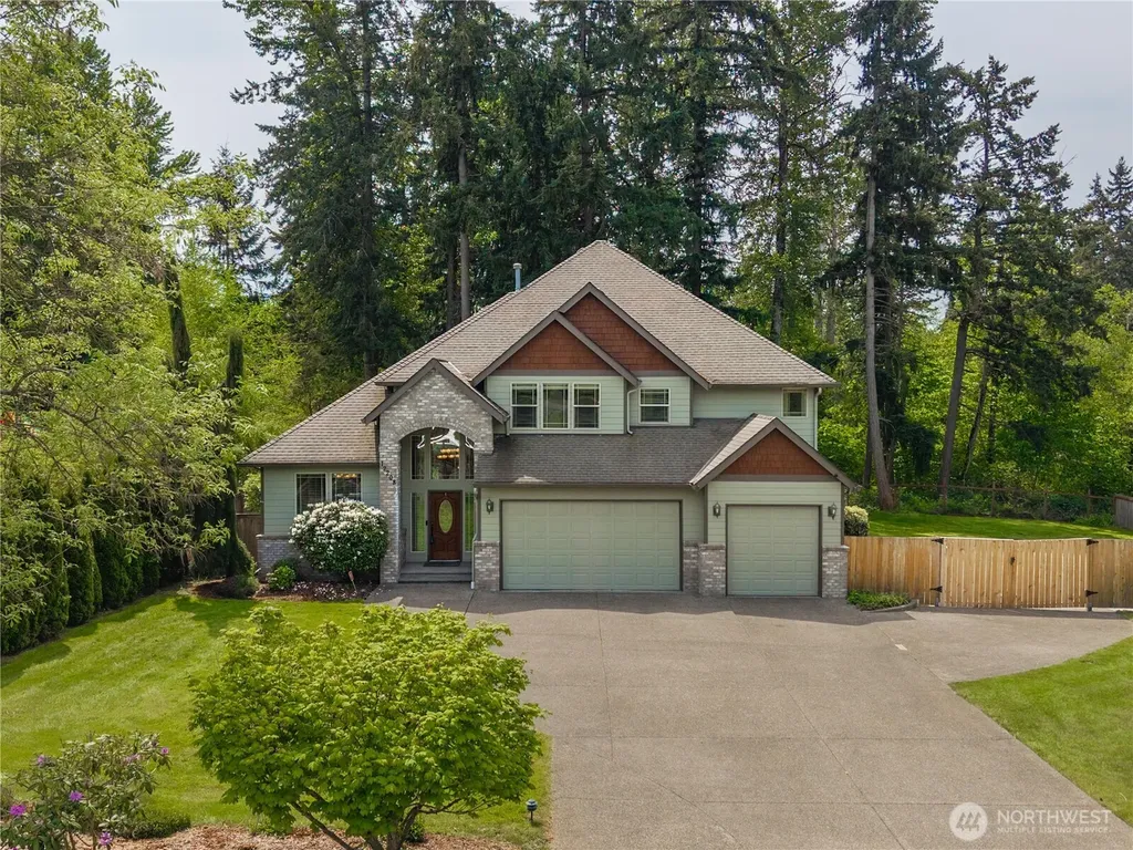 12208 151st Street E Puyallup WA 98374