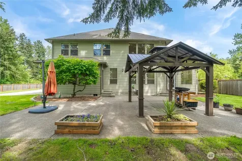 12208 151st Street E Puyallup WA 98374