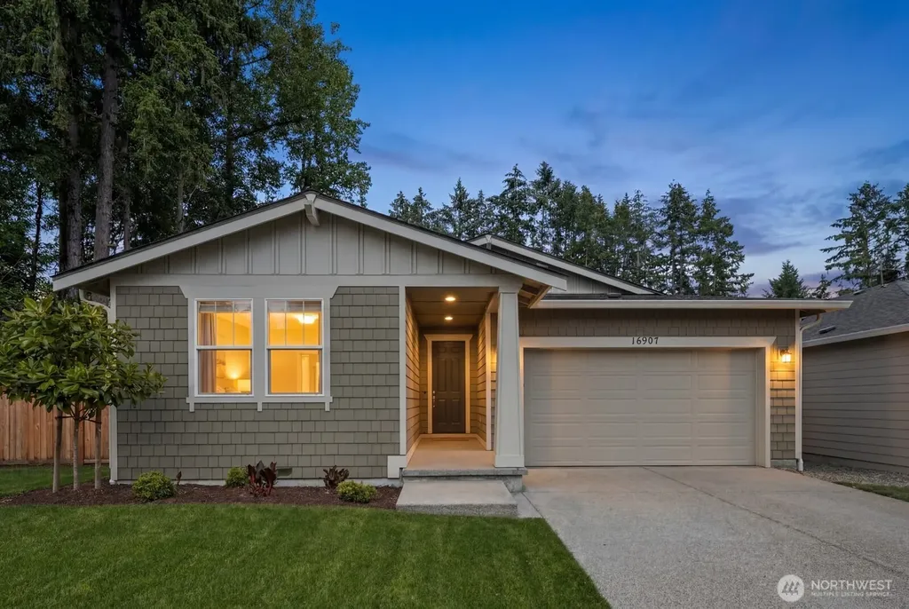 16907 127th Avenue Ct E Puyallup WA 98374