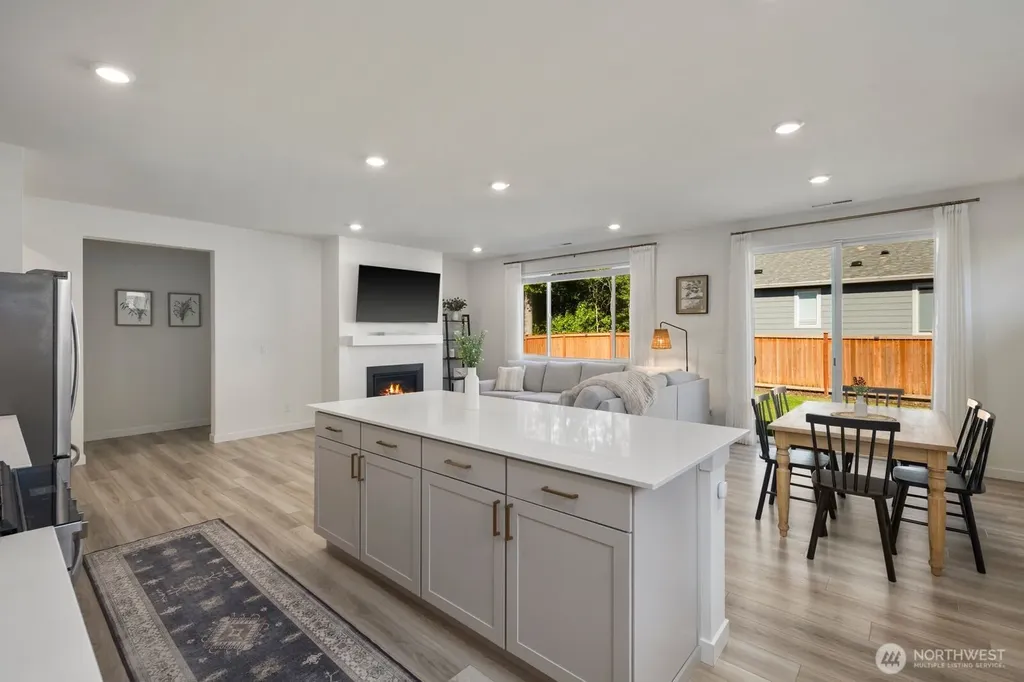 16907 127th Avenue Ct E Puyallup WA 98374