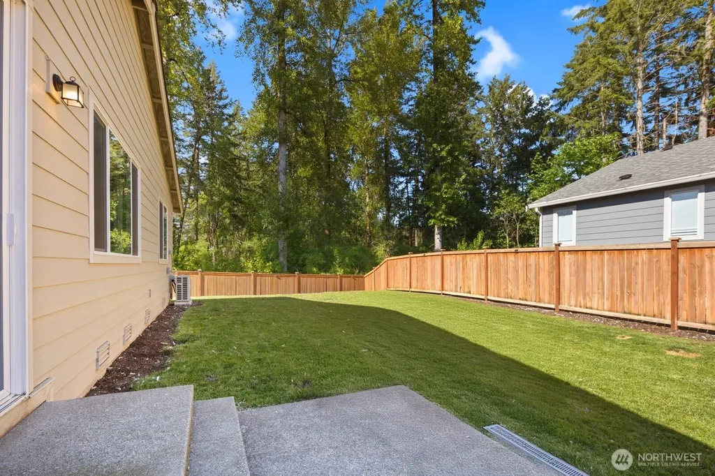 16907 127th Avenue Ct E Puyallup WA 98374