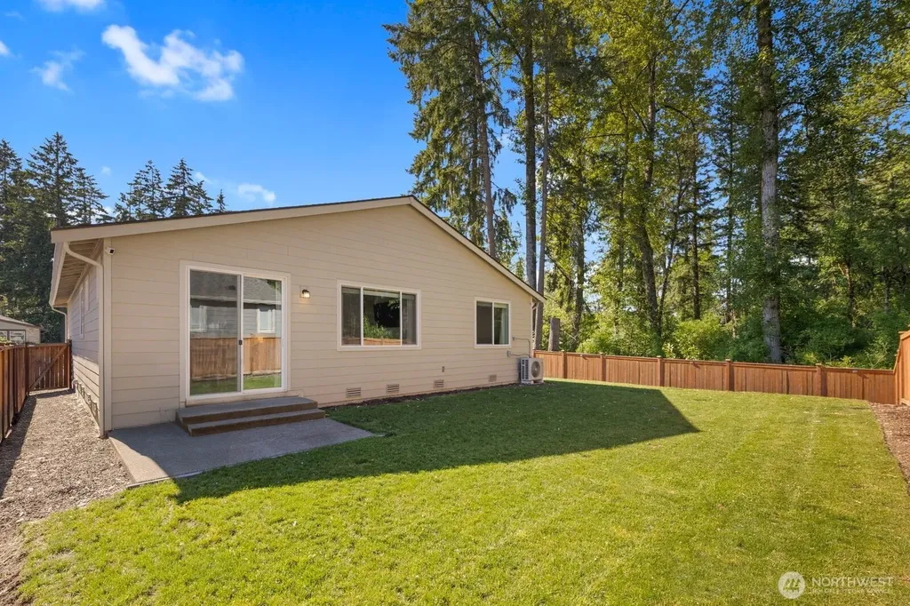 16907 127th Avenue Ct E Puyallup WA 98374