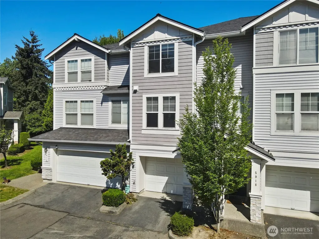 5916 S 232nd Court Kent WA 98032