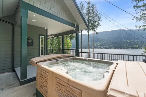34605 N Shore Drive Mount Vernon WA 98274