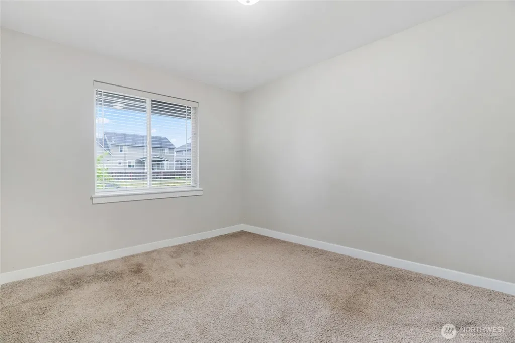 15415 Coles Court SE Yelm WA 98597