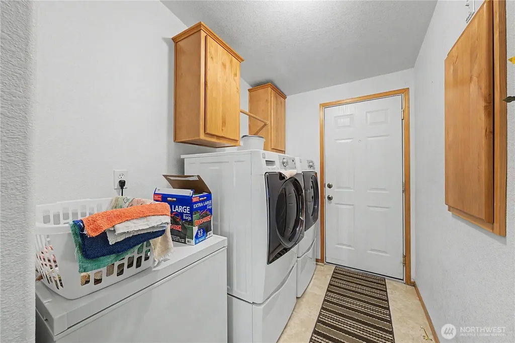 426 7th Ave SE Ephrata WA 98823