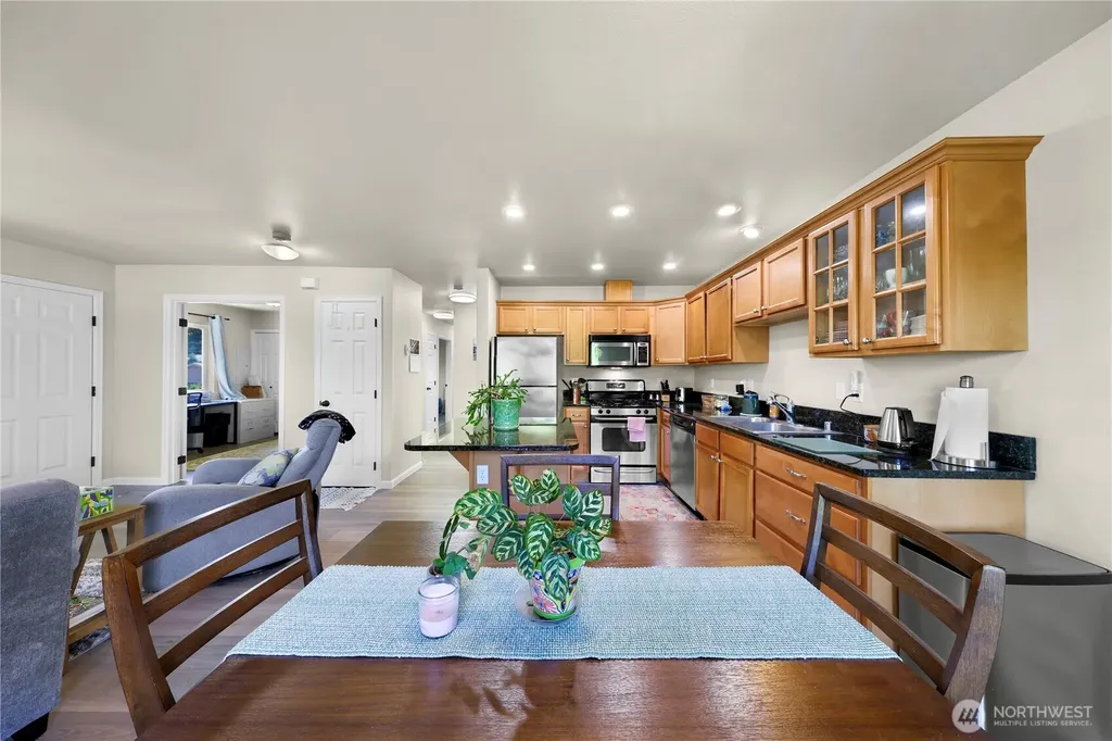 1389 Bayview Court Blaine WA 98230