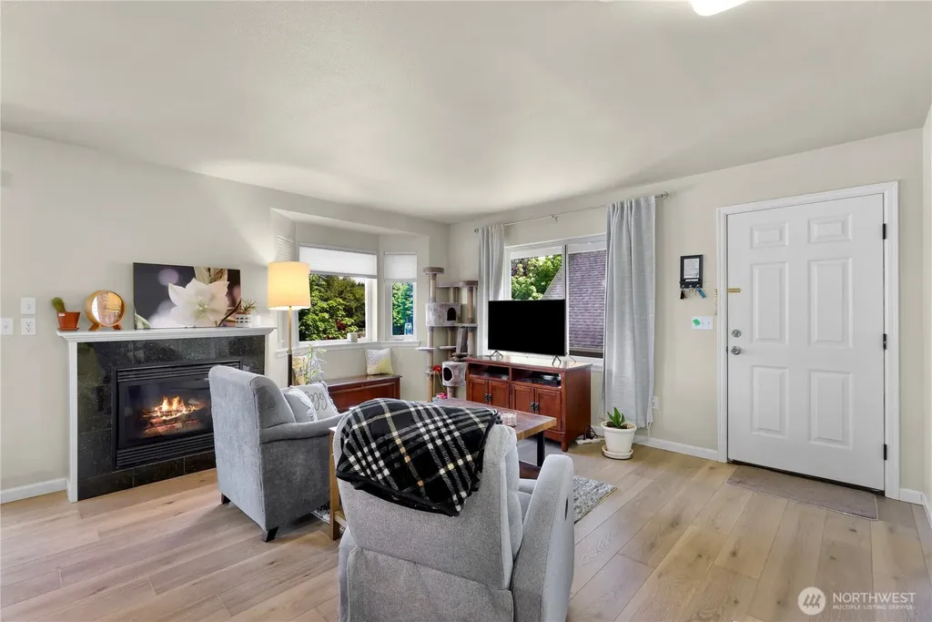 1389 Bayview Court Blaine WA 98230